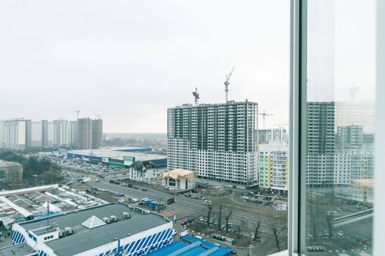 Лучшая Квартира В Броварах Brovary Exterior photo